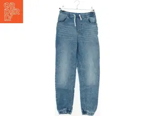 Drenge joggingjeans fra H&M (str. 152)