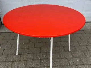 Havebord rundt