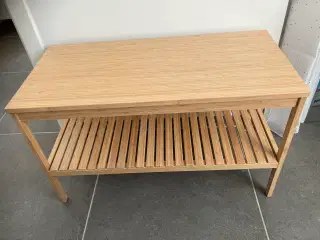 Bænk med puder