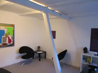 Kontorlokale i charmerende liebhaverejendom