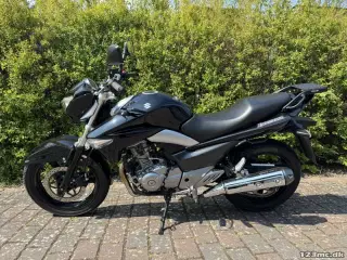 Suzuki GW 250 Inazuma