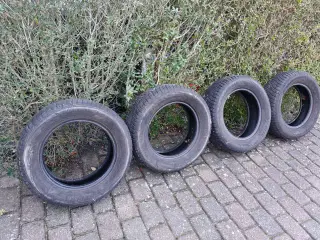 Goodyear UltraGrip Performance 16"