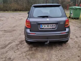Suzuki sx4 1,6 benzin fra 2011