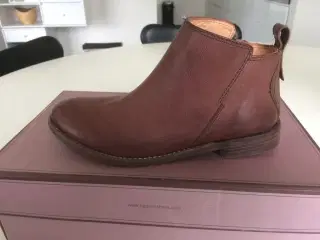Nye støvler og sko
