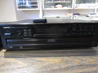 ONKYO CD afspiller for 6 CDér