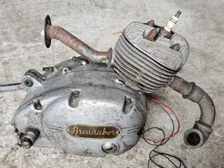 Veteran brennabor motor 2 gear med pedal start