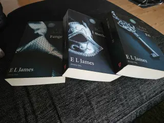 FIFTY SHADES 3 BIND 