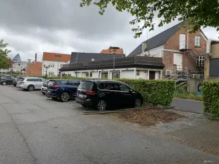 Parkering centralt i Holstebro
