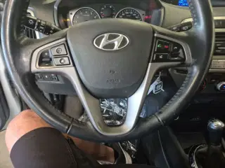Hyundai i20 1,2 Classic XTR 85HK 5d