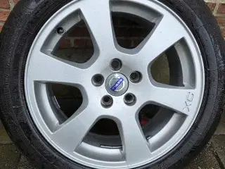 Volvo 5x108 Fælge med Goodyear dæk til salg