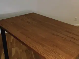 Spisebord 