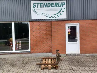 - - - PALEGAFLER GIANT