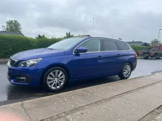Peugeot 308 1,5 BlueHDi 130 Style+ SW