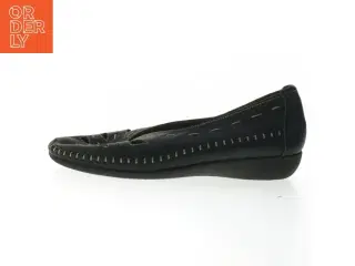 Dame lædersko med stikninger i størrelse 37 fra Vainer (str. 37 )