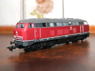 Märklin DB BR 216 diesellok digital med lyd AC H0