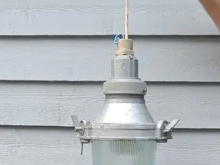 Industriel loftlampe 