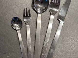 Raadvad odgård bestik 