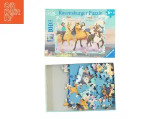 Spirit / Rider frit Ravensburger puslespil - Spirit Riding Free fra Ravensburger (str. 49 x 36 cm)