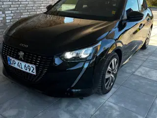 Peugeot 208 1,2 PureTech 100 Flash