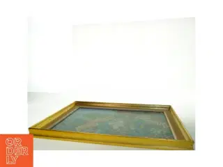 Broderi i træramme (str. 56x43 cm)