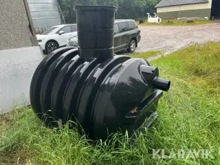 Trix tank
