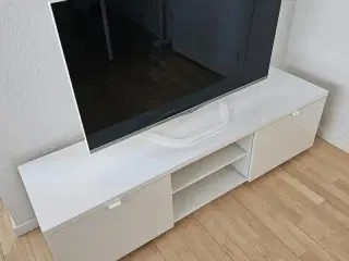 LG 47" FullHD og TV bænk, Aalborg