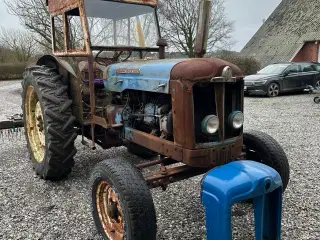 Fordson super major