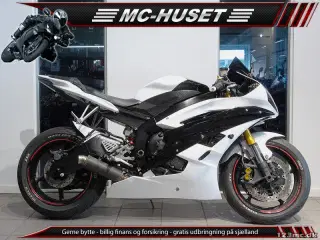 Yamaha YZF R6