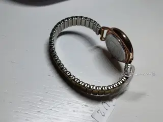 Dame armbånds ur Dansk Kvalitet lav pris