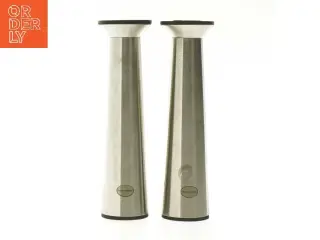 Sæt lysestager i stål, fra Quadro Denmark (str. 17 cm)