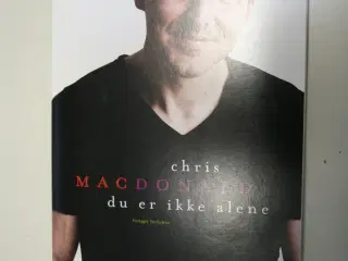 Bog af og om Chris MacDonald