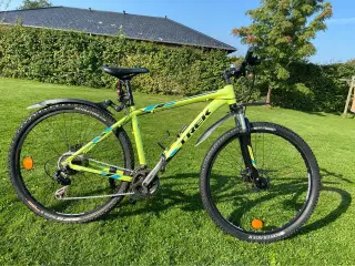 Trek. 29" Hjul, 48 cm. stel, 21 gear