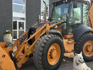 Case 695 ST M. VOLVO SKIFTE FOR OG MEK HURTIGSKIFT BAG