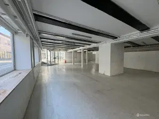 281 m² butikslokale – Korsgade – Nyborg