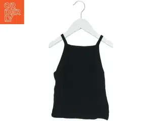 Sort Ribbet Tanktop fra H&M (str. 140)