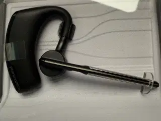 Plantronic Voyager legend