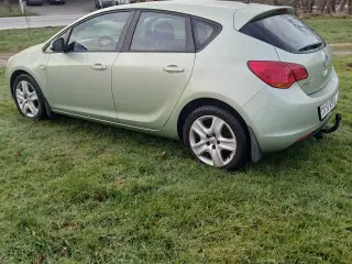 Opel Astra 1.7 cdti 