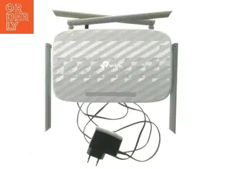 TP-Link router fra TP-Link (str. 23x14 cm)
