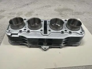 Suzuki gs 750 cylinder