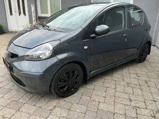 Toyota Aygo 1,0 Plus Blue II MMT komfort