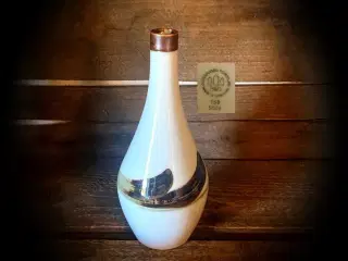 * Bing & Grøndahl; Smuk retro-vase (158-5008)