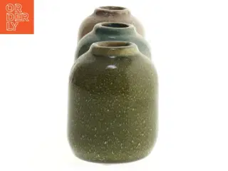 Sæt med små keramiske lysestager (str. 8 cm)