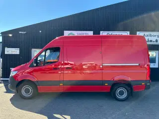 Mercedes Sprinter 319 2,0 CDi A2 Kassevogn aut. RWD