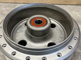 For- og bagnav, CB750