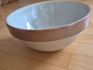 Fransk stentøj. Røreskål. 