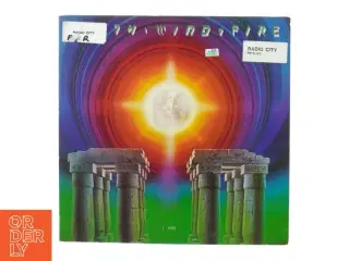 Earth wind and fire - I am (LP) fra Cbs (str. 30 cm)
