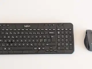 Lækkert Logitech trådløst tastatur og mus