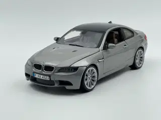 2007 BMW M3 E92 1:18 