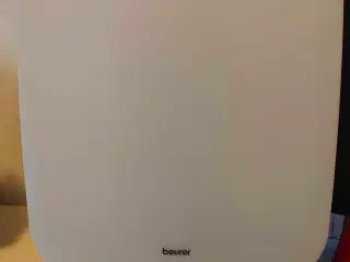 Luxlamoe eller lysterapi lampe