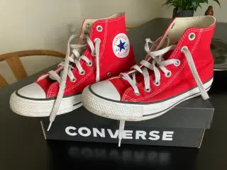 Røde Converse All Star str 37